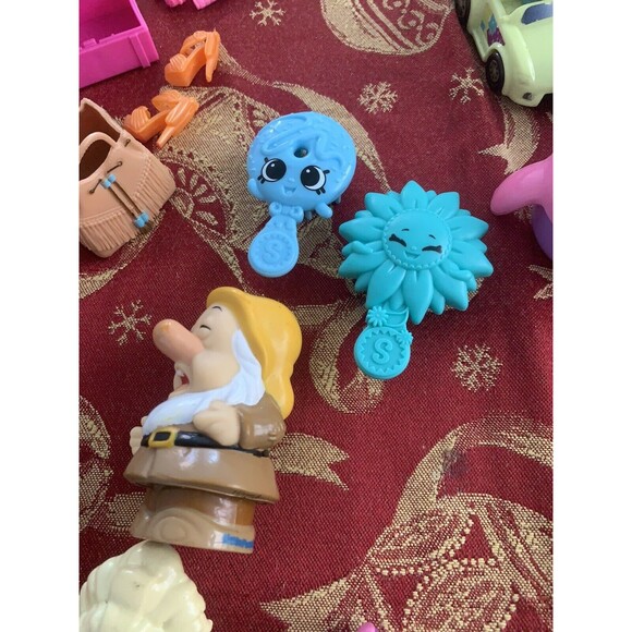 Lot Bundle of Vintage Mini Toys McDonalds Fingerlings Dreamworks Trolls Disney - Picture 7 of 16